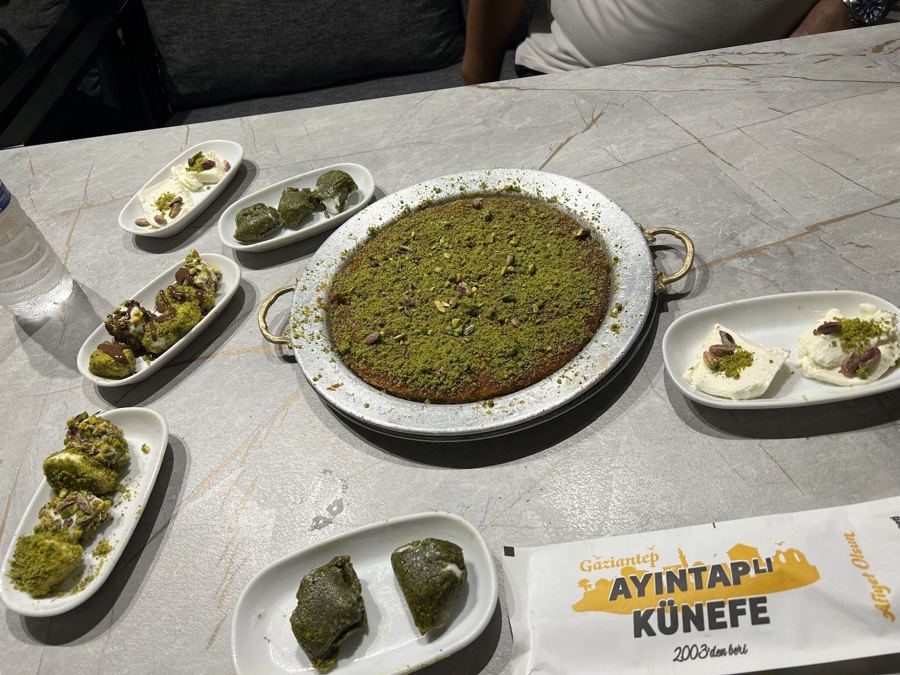 Künefe ve katmerzade ezme